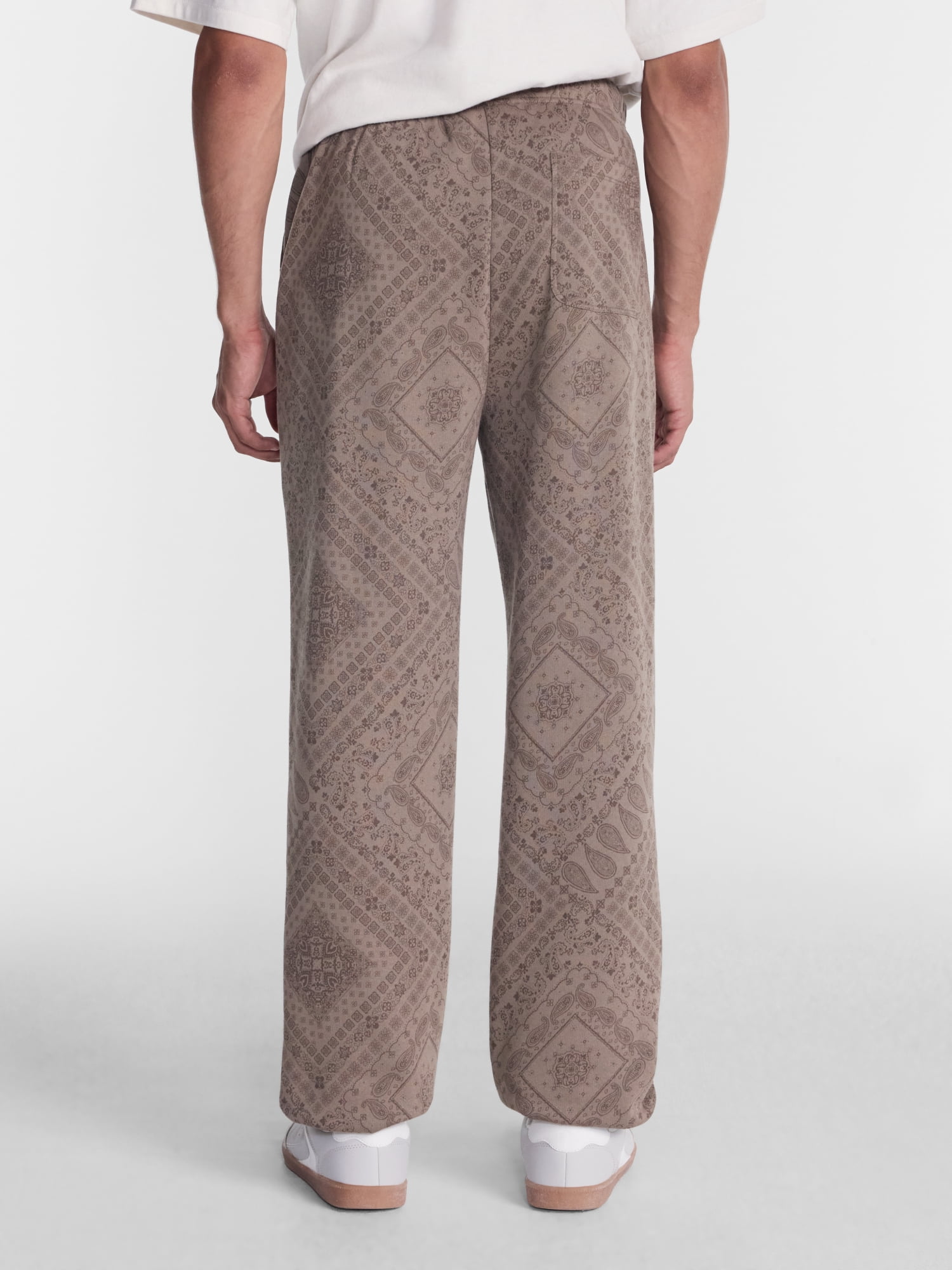 No Boundaries Fleece Jogger Sweatpants, 30'' Inseam Closed Hem, Men's Sizes XS-4XLT