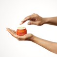 thumbnail image 4 of Hidratante Antioxidante C.E.O. de Sunday Riley en Tono Plus E Protectora y Reparadora, 4 of 7