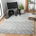 thumbnail image 2 of SAFAVIEH Adirondack Evonne Geometric Area Rug, Grey/Ivory, 4' x 6', 2 of 8