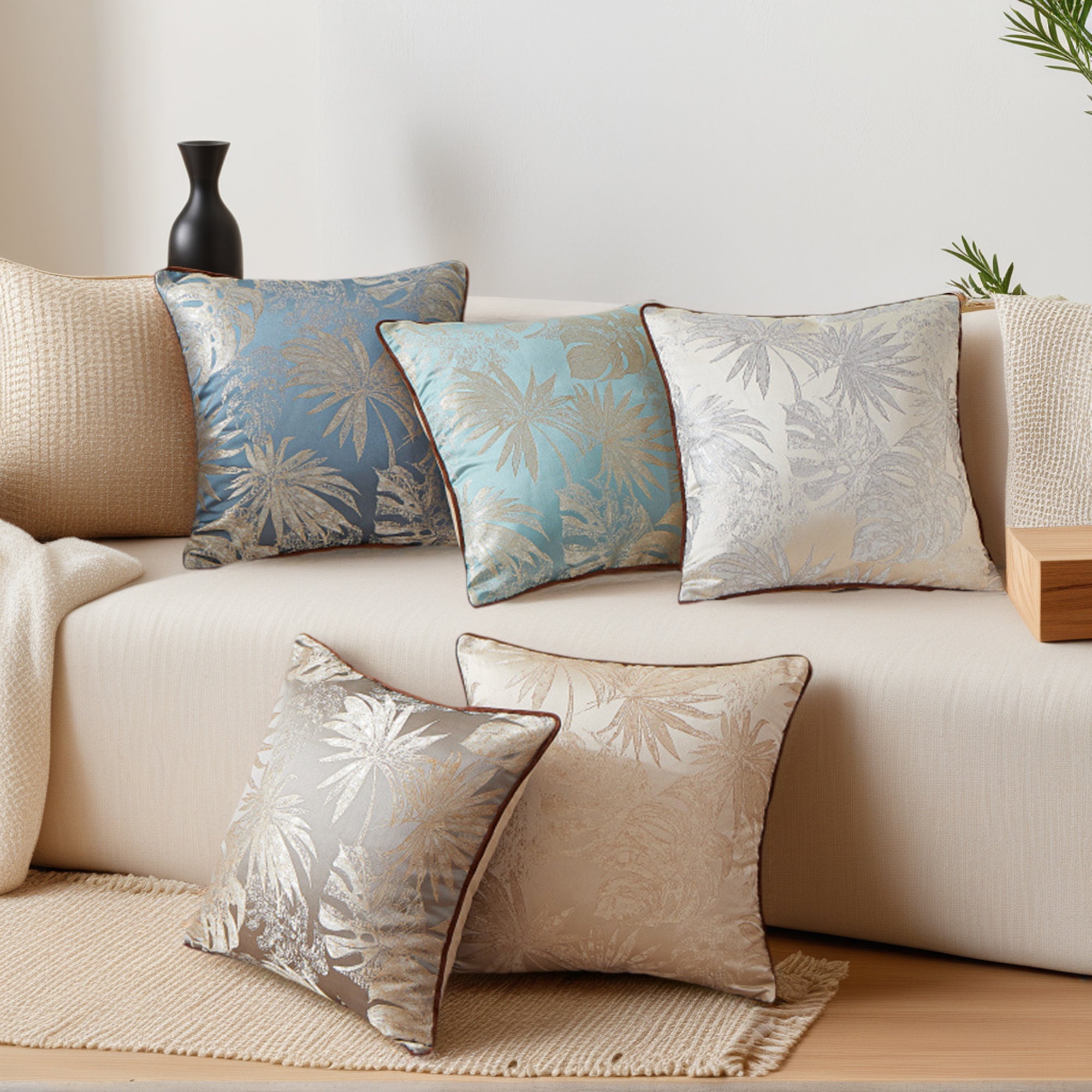 Unique Bargains 2pcs Velvet Tropical Leaf Jacquard Pillow Cover 18" x 18" Grey