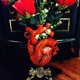 thumbnail image 5 of Red Para jarrón anatómico creativo en forma de corazón, maceta de resina, escultura de escritorio Orna, 5 of 5