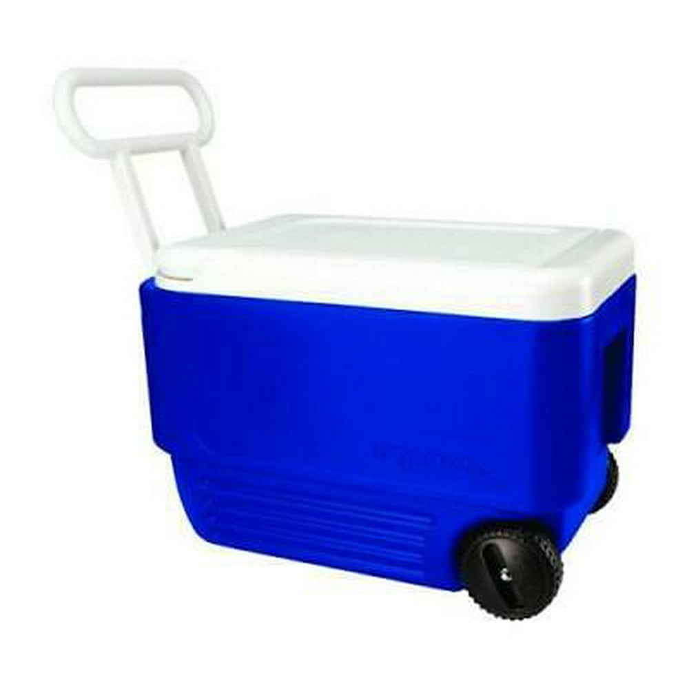 Igloo Wheelie Cool Cooler 38 qt. Blue