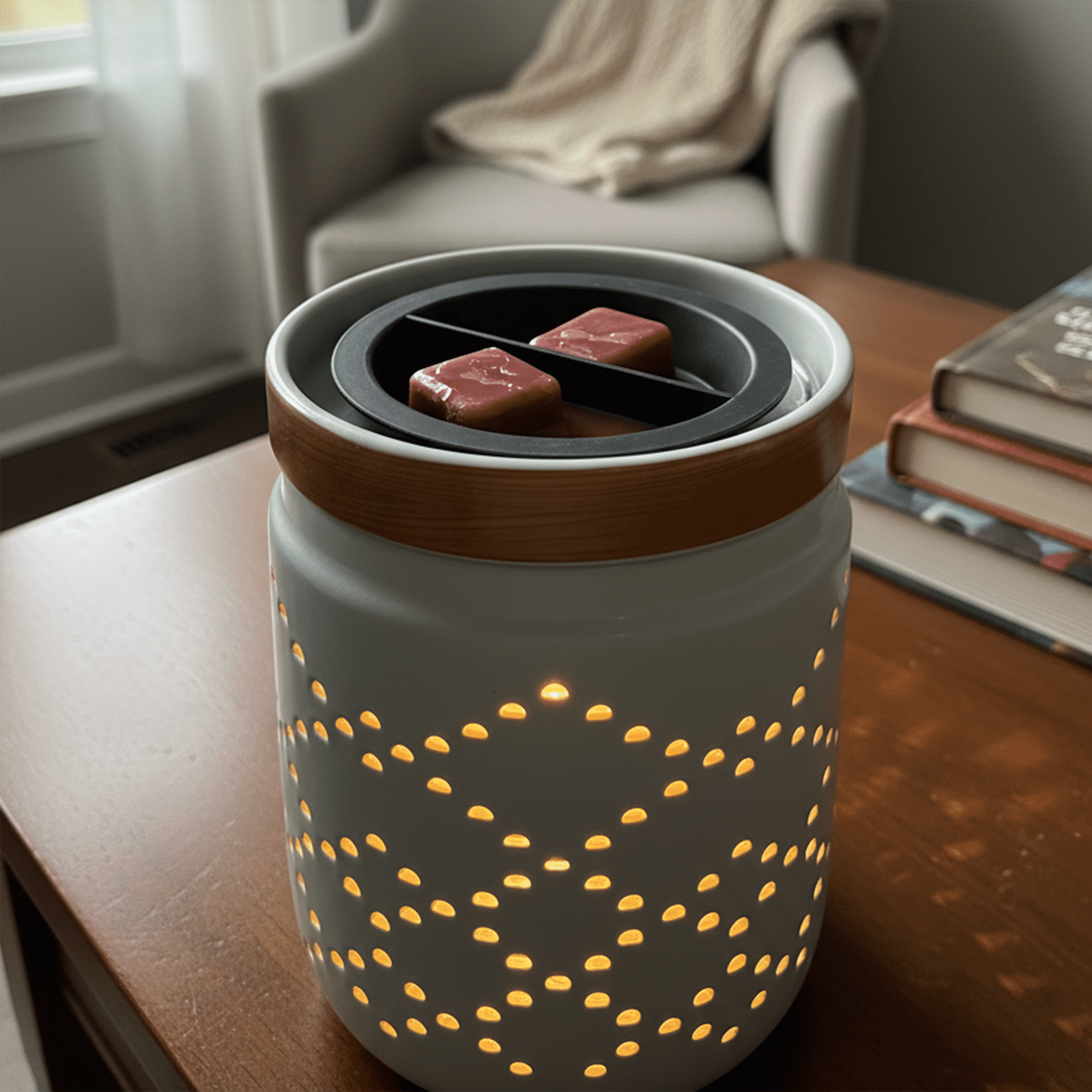 Better Homes & Gardens Silicone Removable Wax Warmer Dish Insert, Medium Wax Melt Warmer Liner