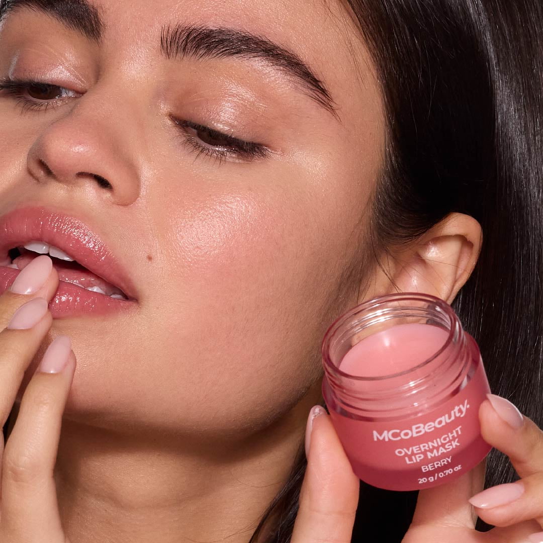 Mco Beauty Overnight Lip Mask - Berry