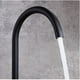 thumbnail image 2 of Llave para cocina ESATTO Tarja Fregadero negro Mate GC-028, 2 of 3