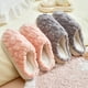 thumbnail image 2 of Nuevos zapatos mullidos de invierno, zapatillas de algodón para mujer, lindas chanclas cálidas de suela gruesa, zapatos planos de felpa para interiores para parejas de hombres y mujeres, 2 of 5