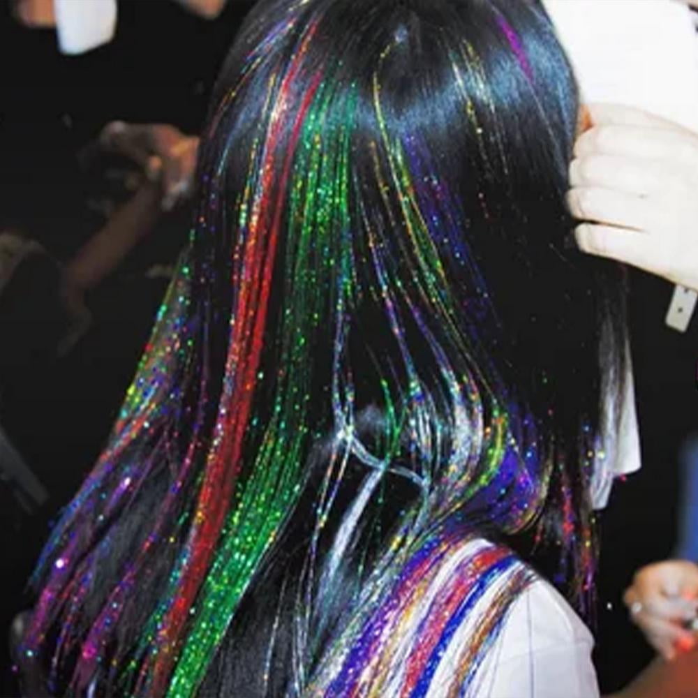 Hair Tinsel Is The Glitzy Throwback Accessory That's Blowing Up TikTok