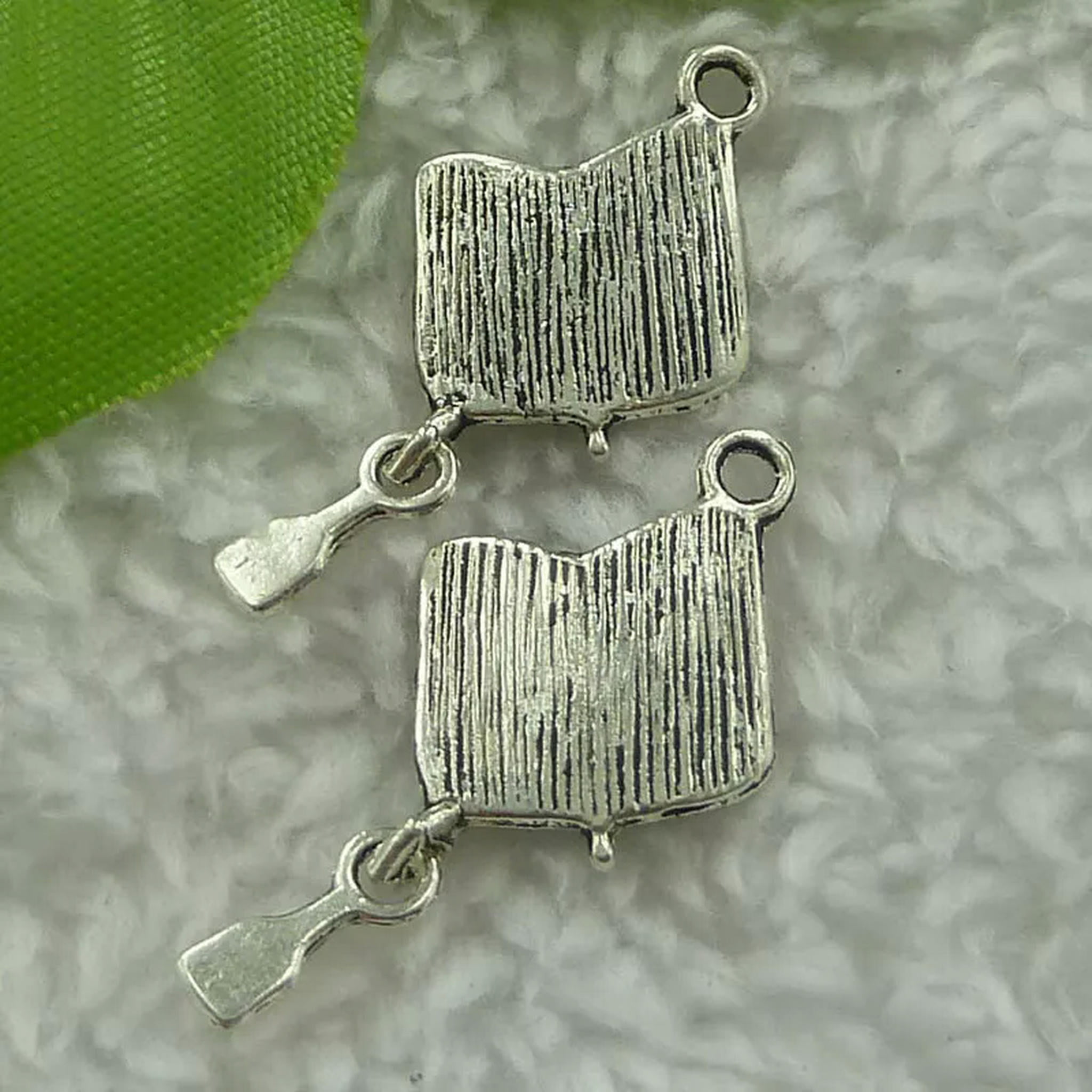 HOOUN 200 pcs tibet silver Nail Cut Kit charms pendant 30x14mm B1927