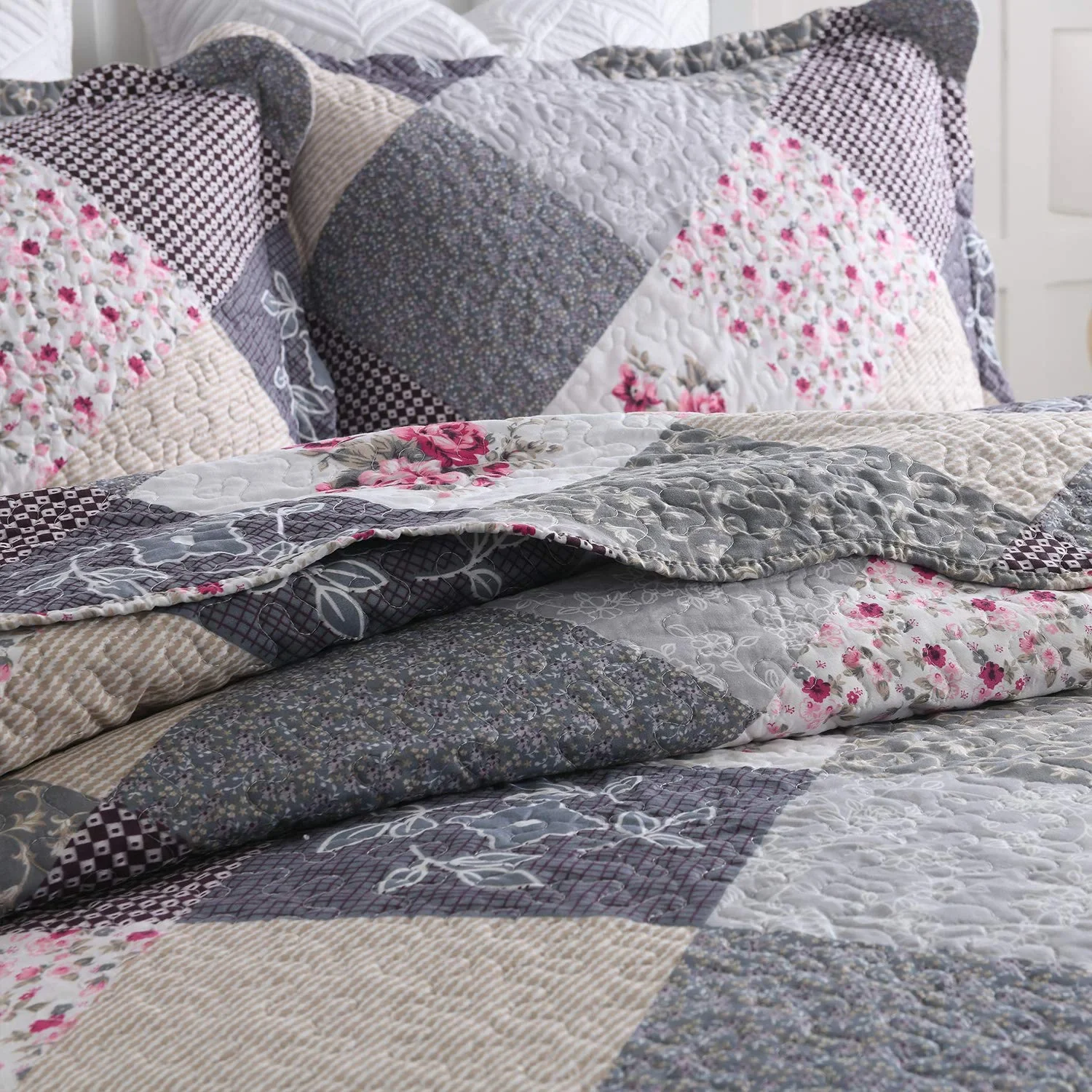 EWAYBY King Quilt Bedding Set 3-Piece Bedspread Coverlet Set Reversible Floral Patchwork Quilt Sets, Gray