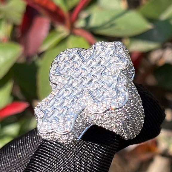 Heyoubi Cross Finger Ring Iced Out AAAAA Zircon Prong Setting Fashion Luxulry Men Hip Hop Jewelry