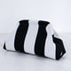 thumbnail image 3 of Bolso Informal Colorblock Con Forma Nube Tejido Color Contrastante para Mujer, 3 of 8