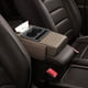 thumbnail image 4 of Reposabrazos para coche con tres funciones: elevación de reposabrazos, almacenamiento de pañuelos y almohadilla de codo con café, 4 of 4