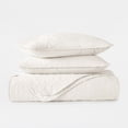 thumbnail image 4 of Lightweight Wrinkle Resistant Quilt Sets in Ivory Damask for Full/Queen Size Bedding by Comfort Canopy, 4 of 10