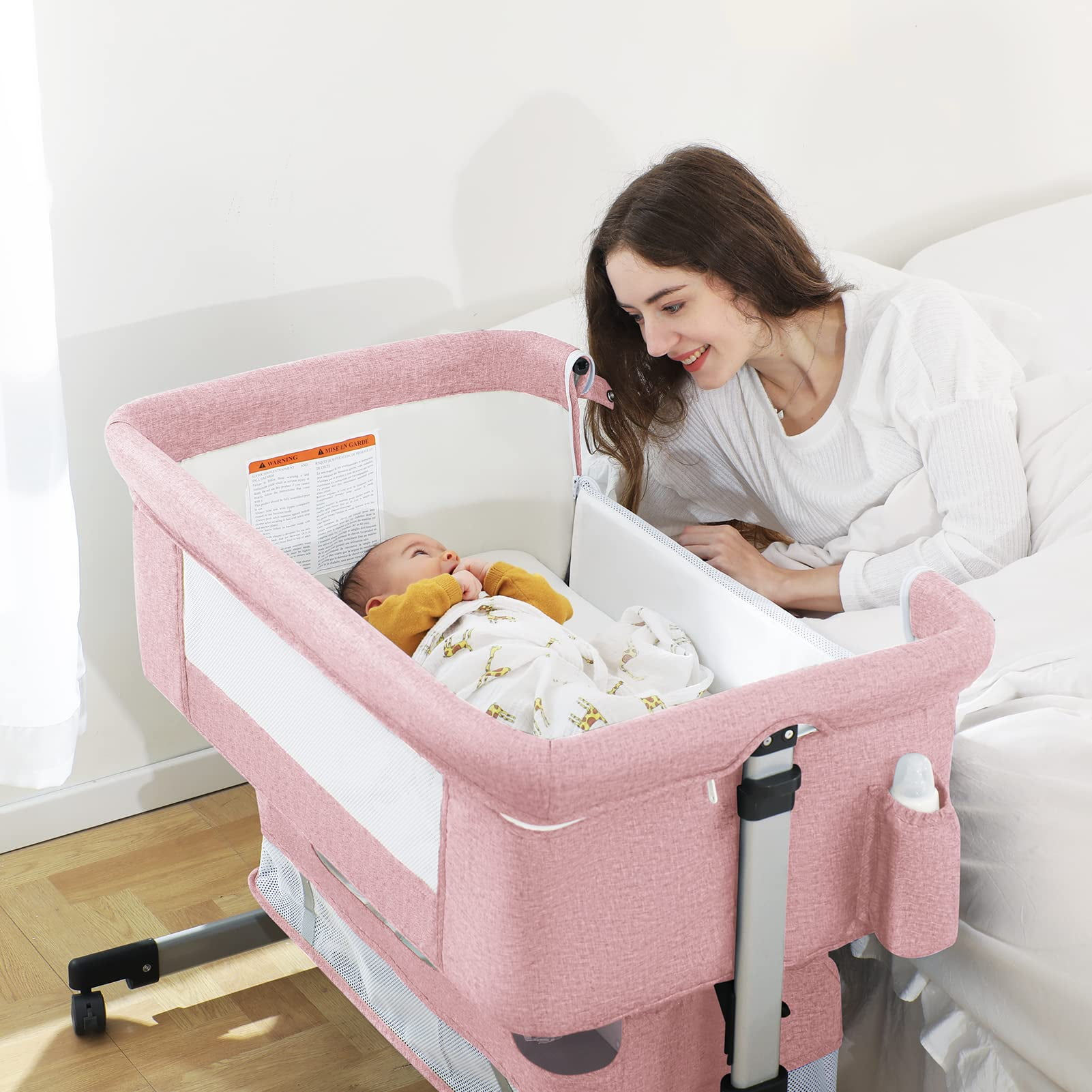 NEWLAKE 3 in 1 Bassinet for Baby, Height Adjustable Bedside Sleeper for Newborn Infant/Baby Boy/Baby Girl (Pink)