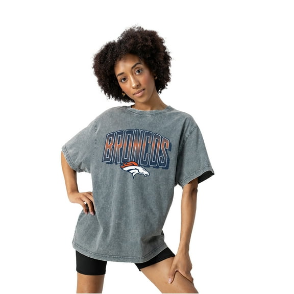 Women's Gameday Couture Gray Denver Broncos Peak Performance Oversized Snow Wash T-Shirt