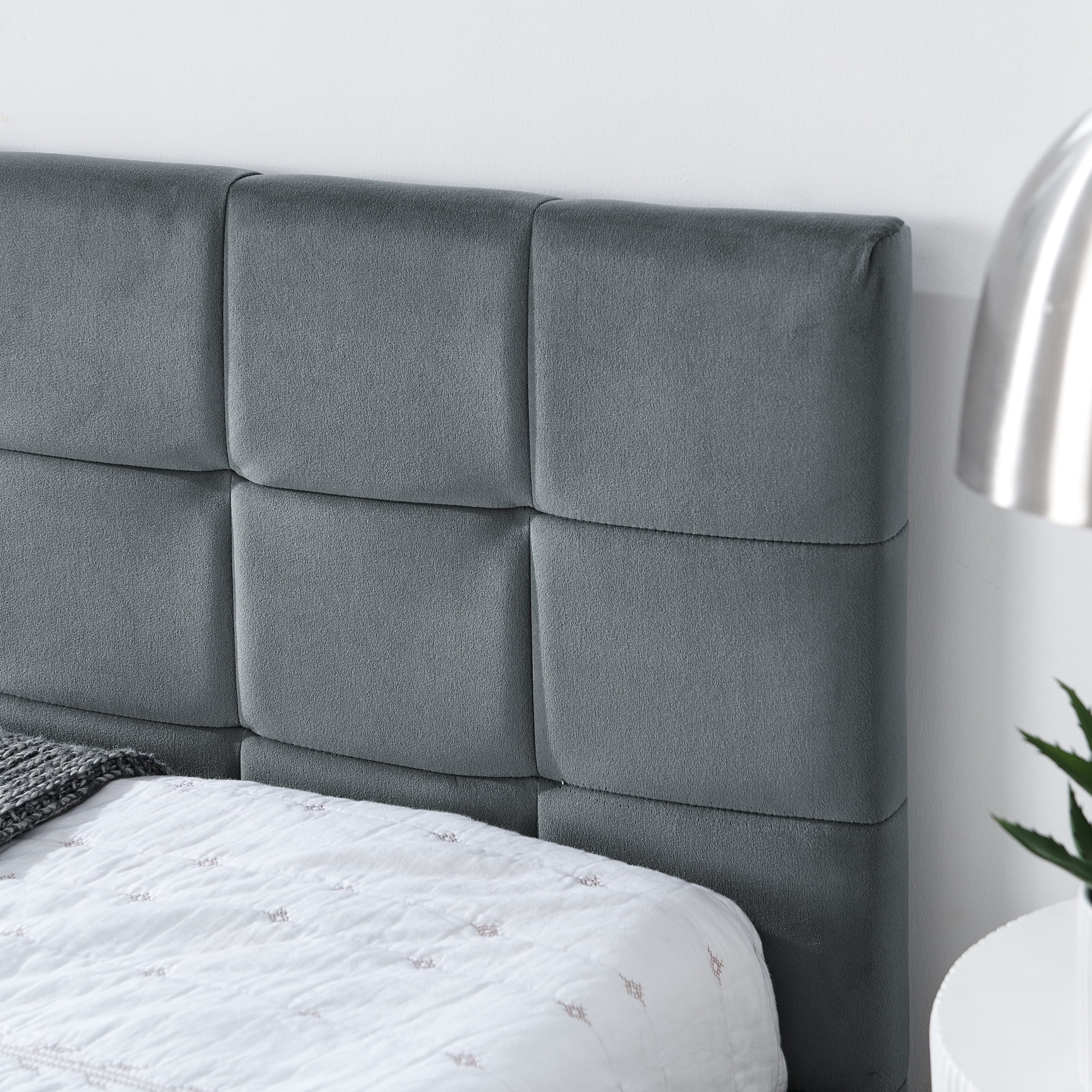 [Luckynote]Queen Size Upholstered Tufted Bed Frame, Sofa Bed Frame with Comfortable Backrest and Armrests, Queen Size Bed for Bedroom, Living Room,Velvet, GREY