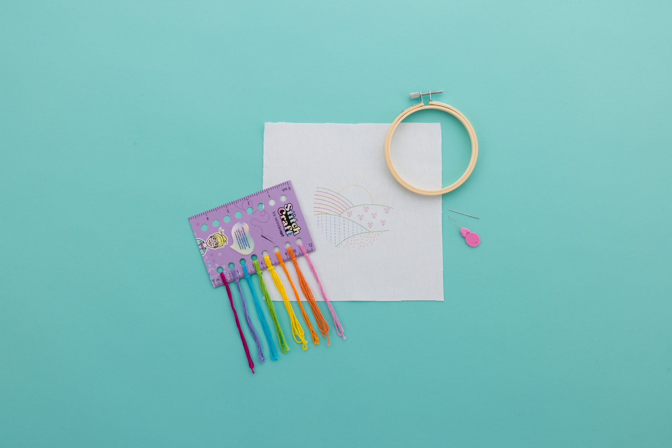 WonderArt Modern Sampler Kit Embroidery Kit - GOOD MORNING SUNSHINE