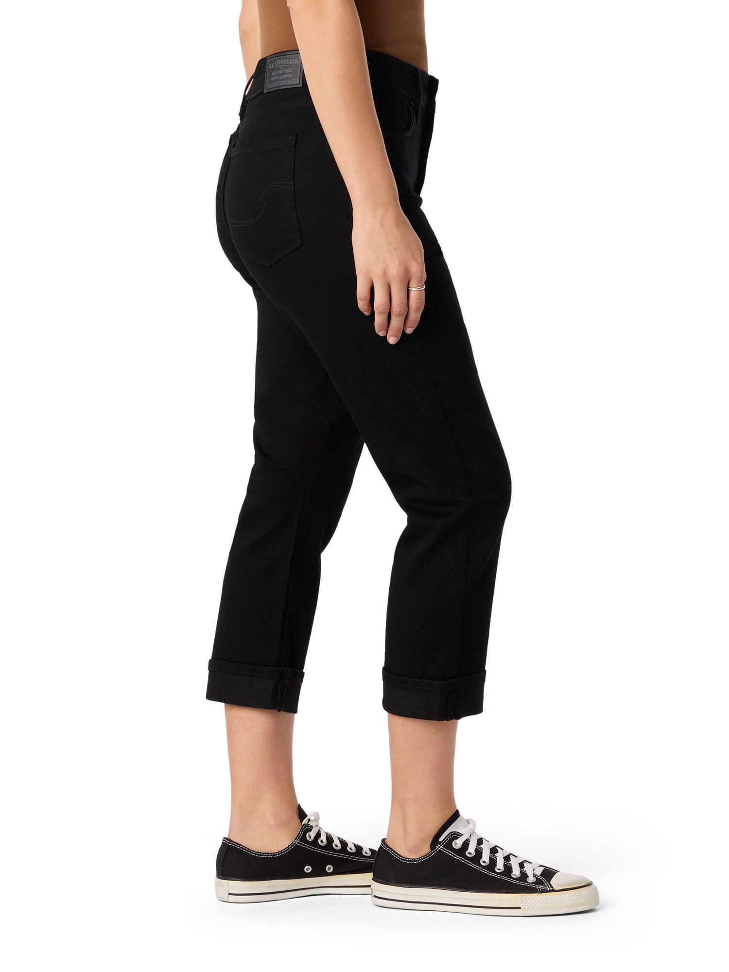 Levi Strauss Signature Women's Mid Rise Capri