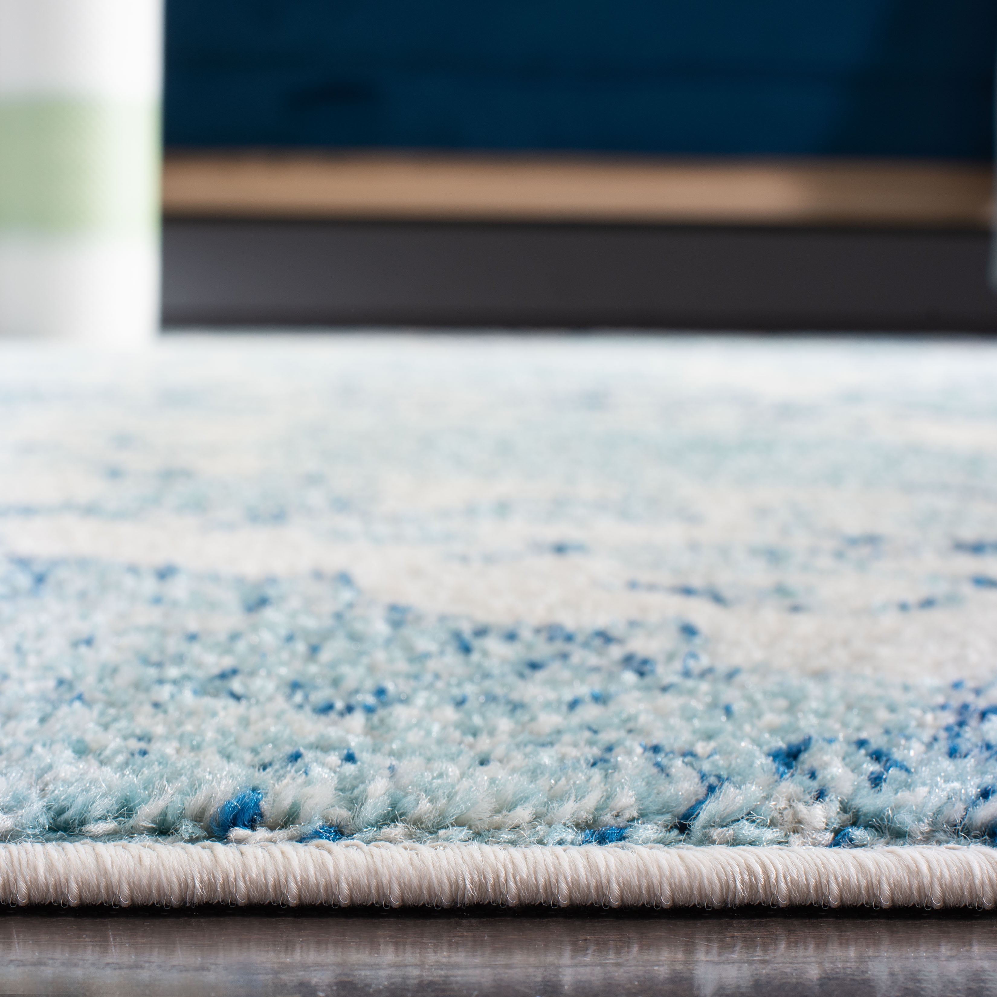 SAFAVIEH Madison Hope Floral Area Rug, Cream/Turquoise, 6'7" x 6'7" Square