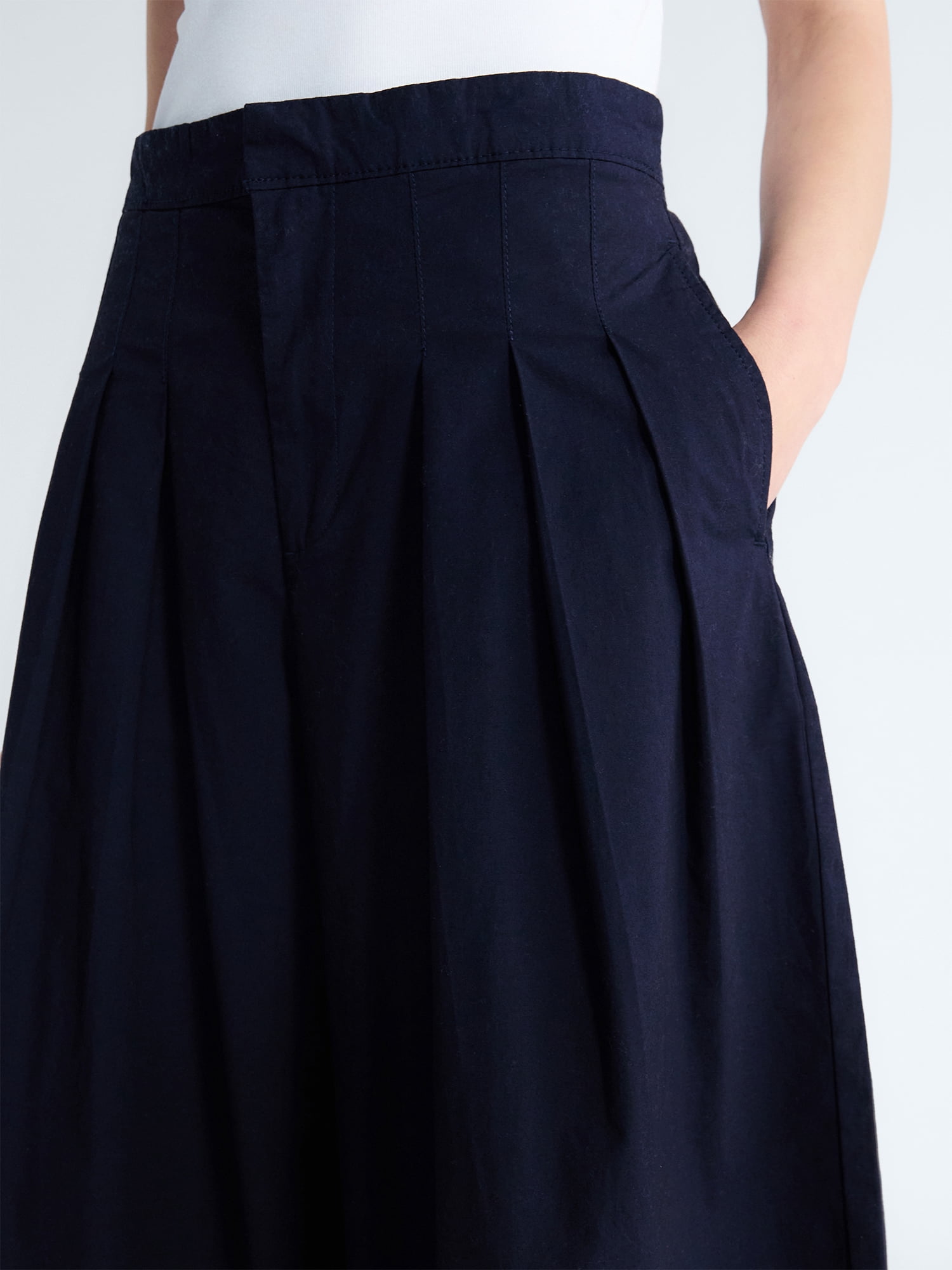 Free Assembly Women's and Women's Plus High Rise Wide Leg Pleated Culotte Pants, Sizes XS-XXL