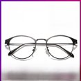 thumbnail image 1 of Gafas de sol con montura Retro ovalada de primavera para hombre, gafas de sol polarizadas de Metal ultraligeras con espejo de proximidad que cambian de color, antiluz azul, 1 of 5