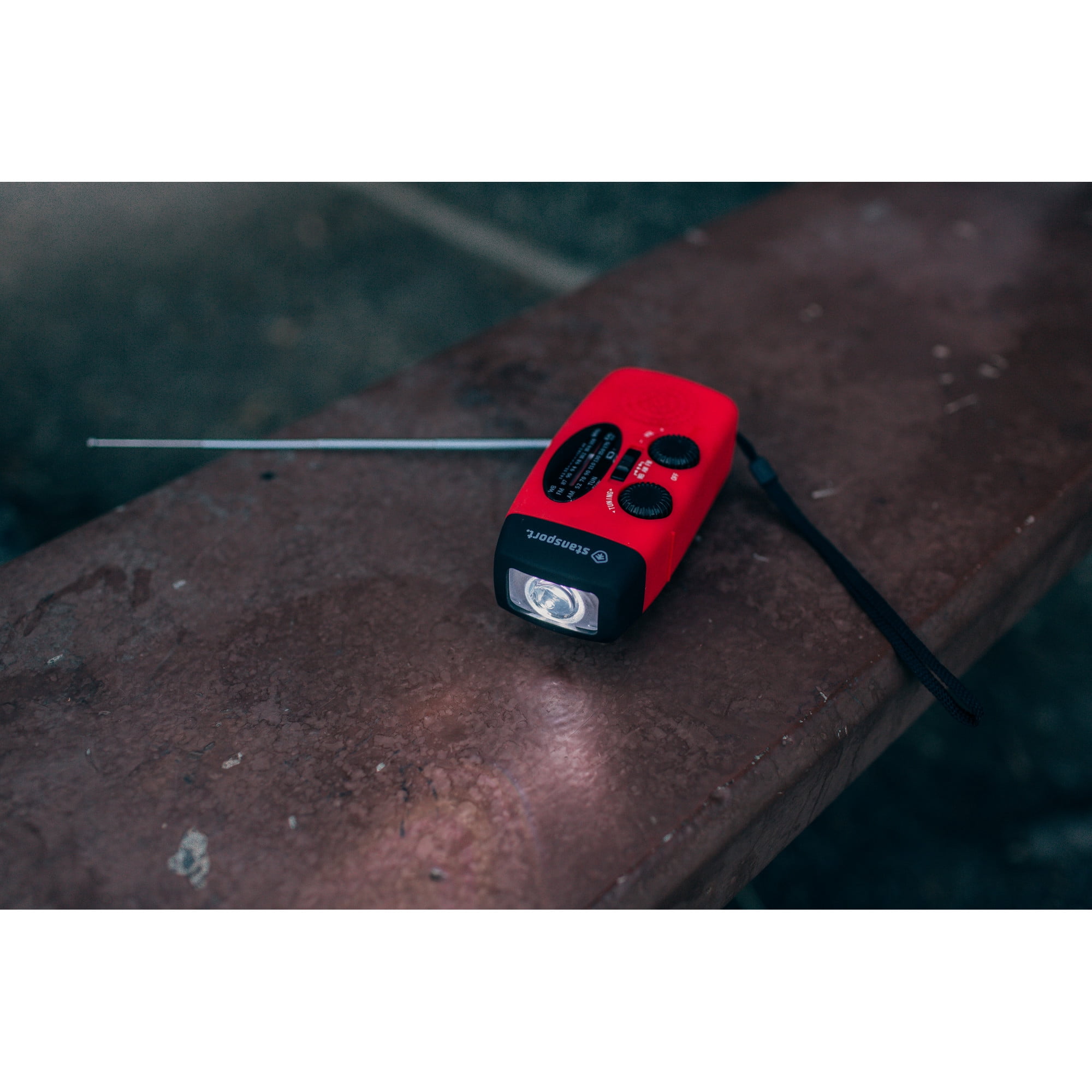 Stansport Handheld Solar/Dynamo Powered Flashlight with Radio