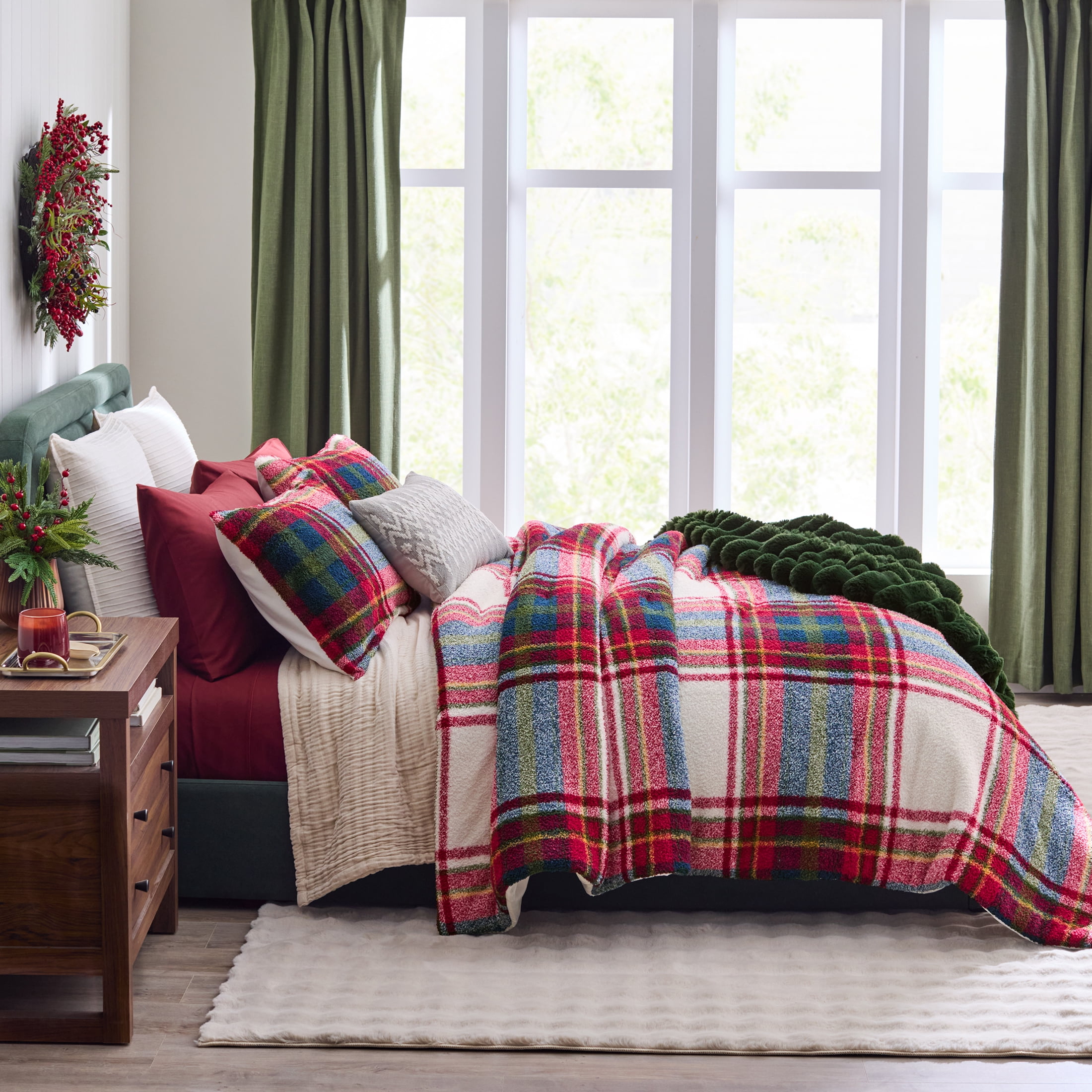 Better Homes & Gardens King 3-Piece Comforter Set, All-Season, Holiday Plaid Cozy Knit