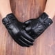 thumbnail image 3 of Guantes cálidos con forro de cachemira para conducir mensajes de texto con pantalla táctil, 3 of 5