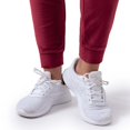 thumbnail image 4 of Conjunto Deportivo de Terciopelo para Mujer Wright's 2 Piezas con Sudadera con Capucha y Jogger 2X, 4 of 5