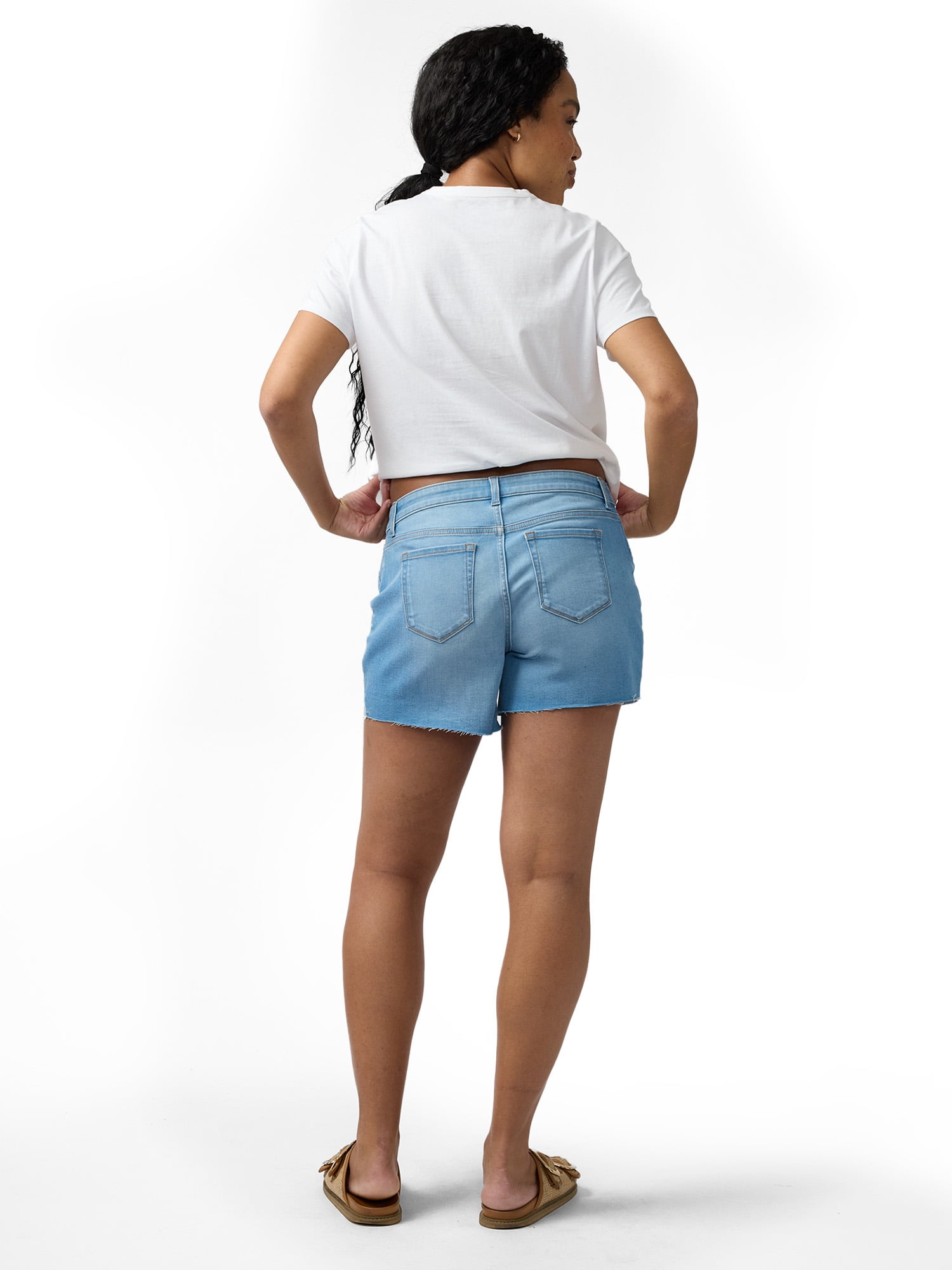 Ingrid & Isabel For Every Belly Maternity Denim Short, Available in Sizes S-XXL