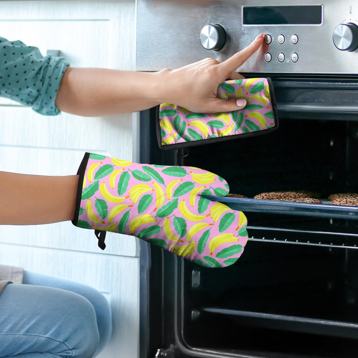 Oven Mitts and Pot Holders Set Of 4, Heat Resistant Kitchen Gloves with Non-Slip Grip, Hanging Loop, Soft Cotton Lining for Baking, Cooking, Grilling, Barbecue