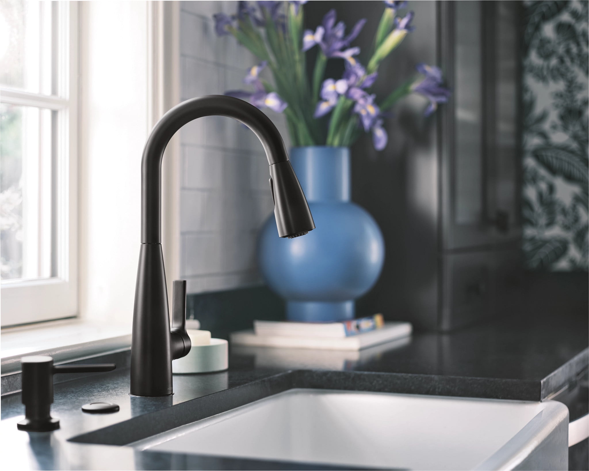 Moen Haelyn Single-Handle Pull-Down Sprayer Kitchen Faucet with Reflex and Power Boost in Matte Black