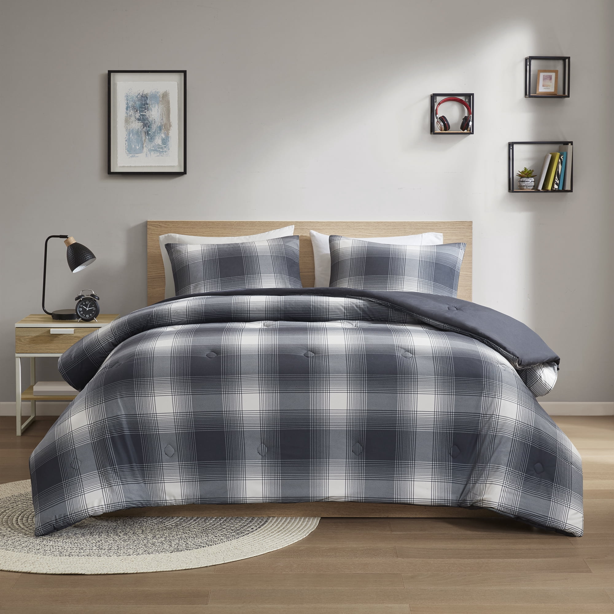 Mainstays Shadow Plaid 3-Piece Grey Comforter Set, King