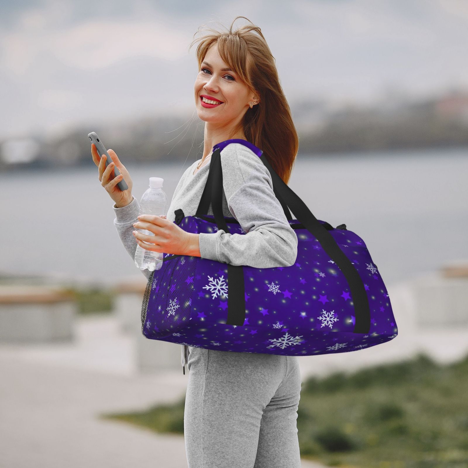 Fuzoiu Dark Purple Snowflakes Print Travel Duffle Bag,Carry On Tote Bags,Duffel Bag,Sport Gym Bag, Hospital Bag for Labor and Delivery, Overnight Bag,Luggage Bag