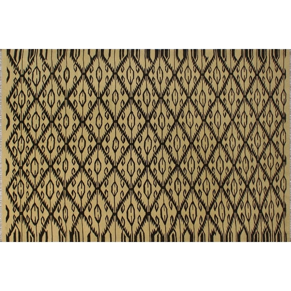 Winchester Sonny Beige/Black Rug, 6'8" x 10'0"