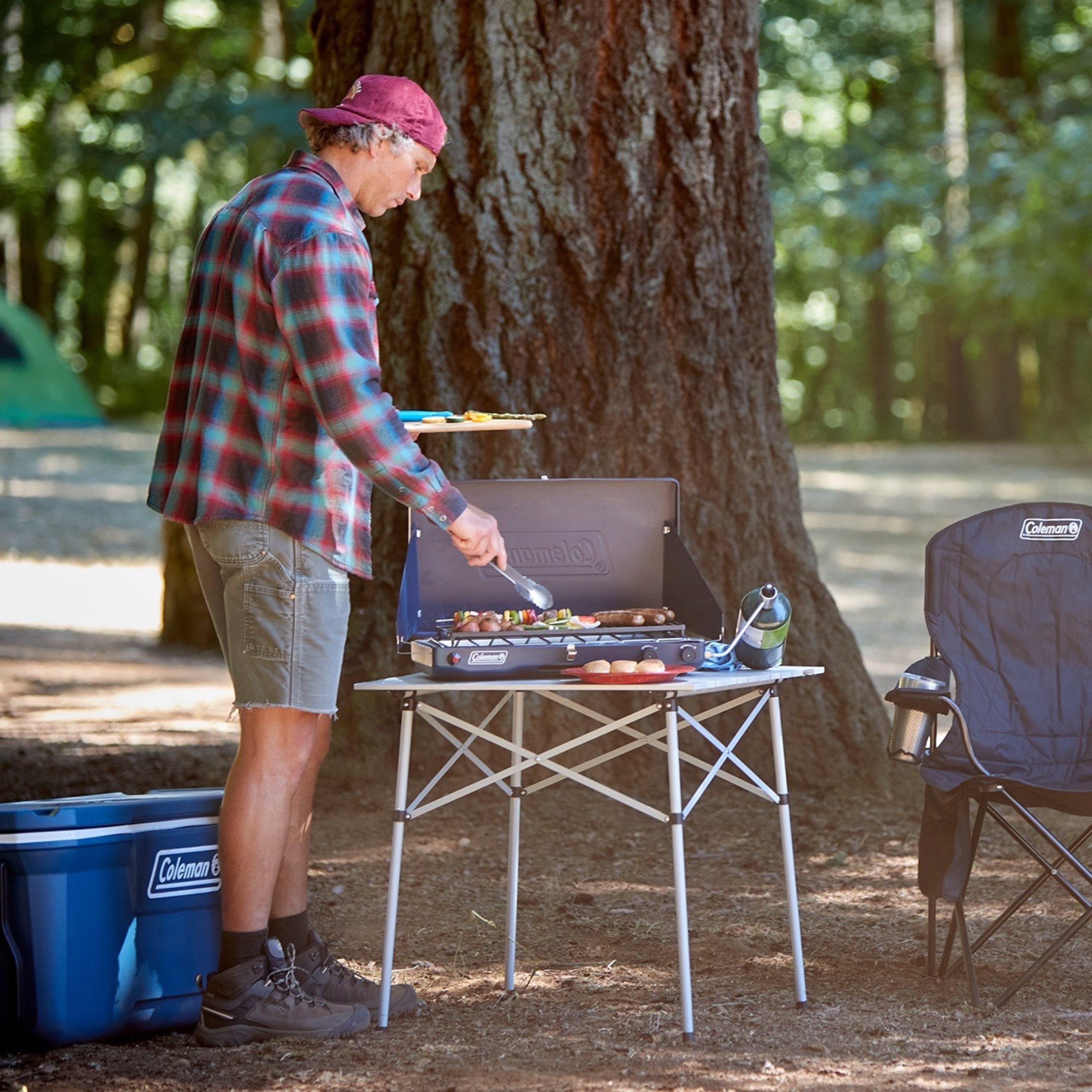 Coleman Classic 2-Burner Camping Stove with Removable Cast Coleman Classic 2-Burner Camping Stove with Removable Cast