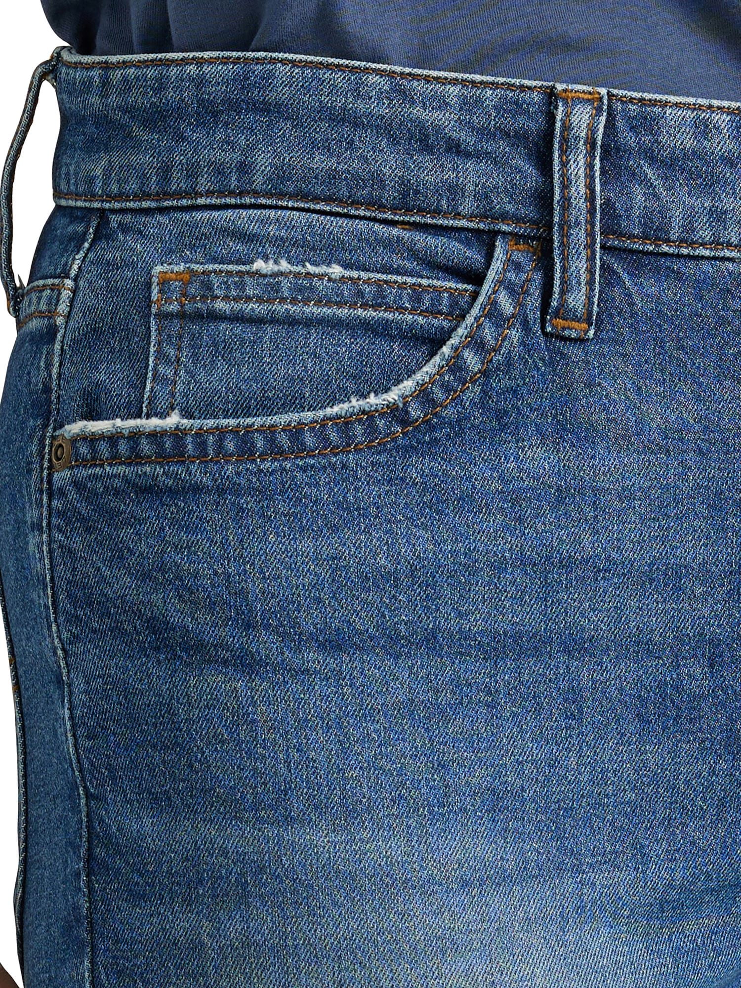 Lee® Women's Heritage Mid Rise Slim Straight Jean