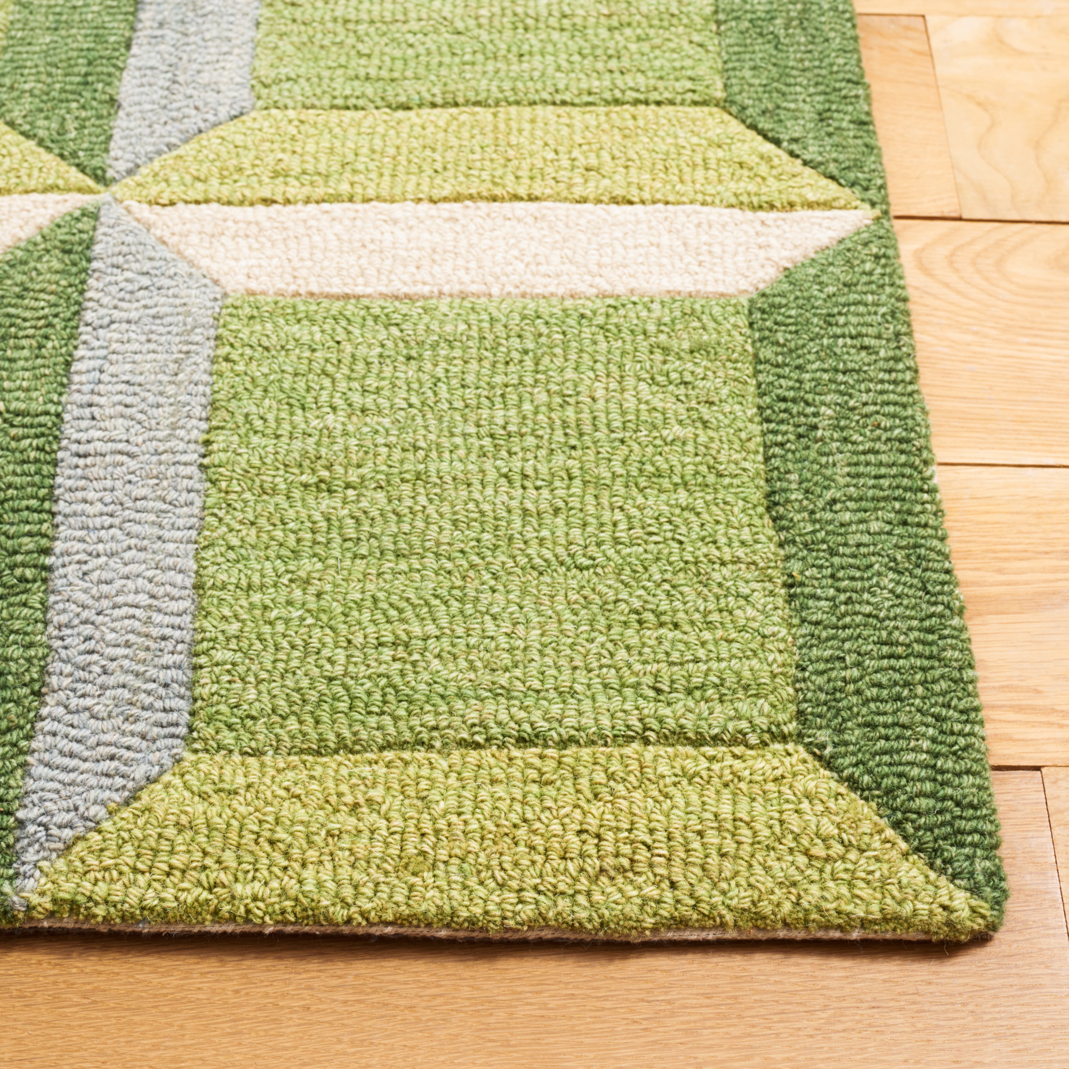 Safavieh Genre Imogene Geometric Area Rug, Green/Beige, 6' x 9'