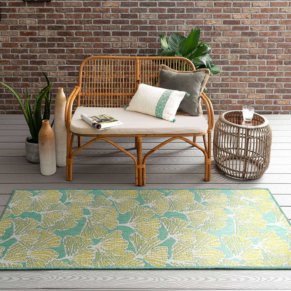 Mohawk Home Jade Butterfly Outdoor Area Rug, Lime Green, 2' 6" x 6'
