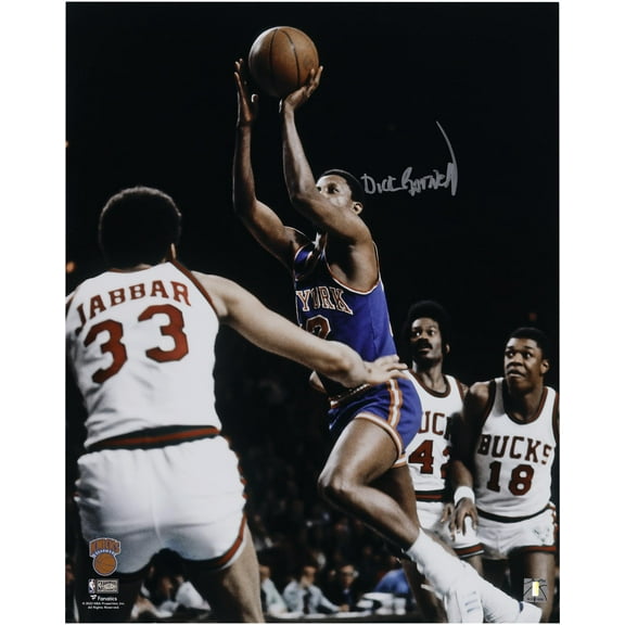 Dick Barnett New York Knicks Autographed 16" x 20" Shooting vs. Bucks Photograph - Fanatics Authentic Certified