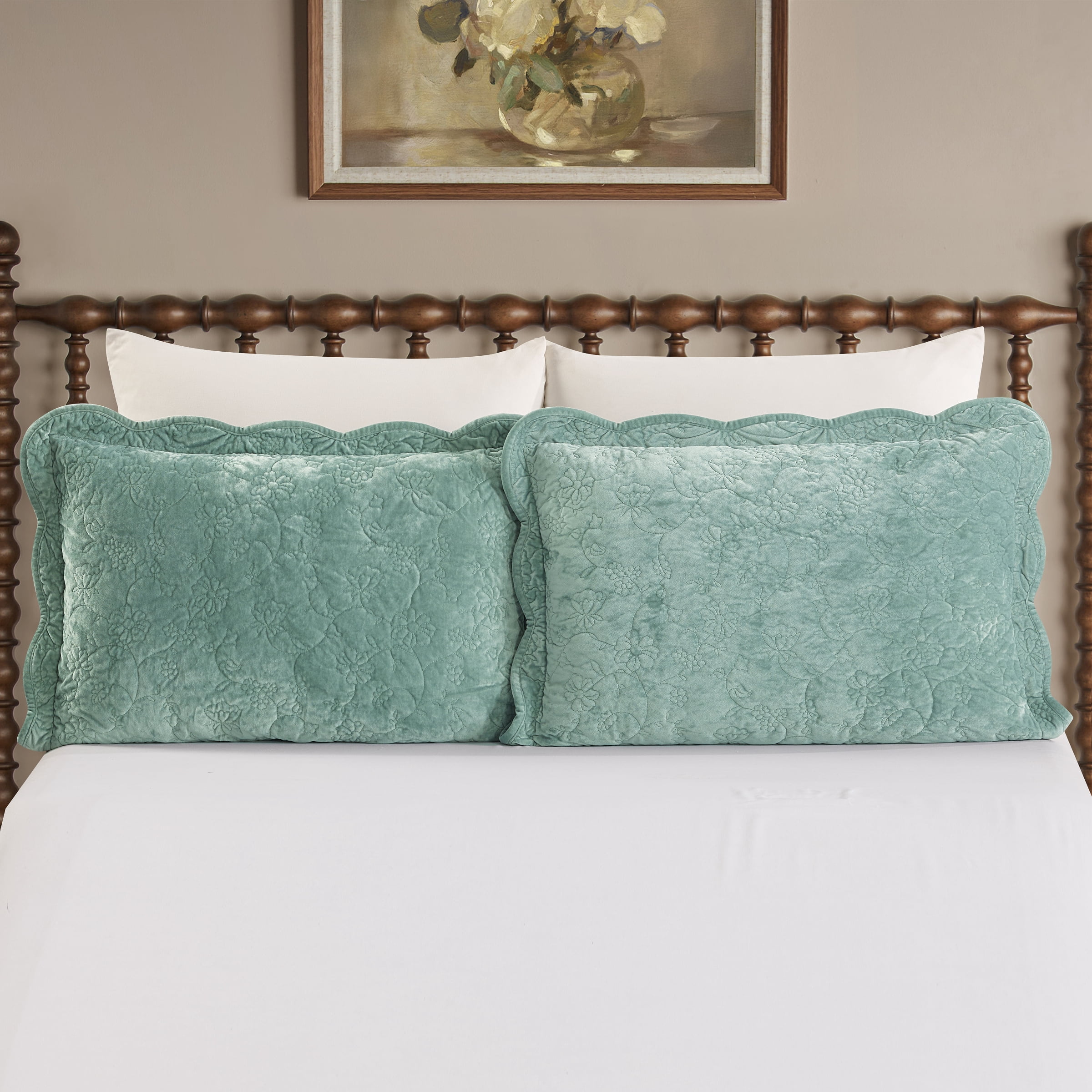 The Pioneer Woman Eloise Floral Velvet Pillow Shams, Standard, Green River, 2 Pack