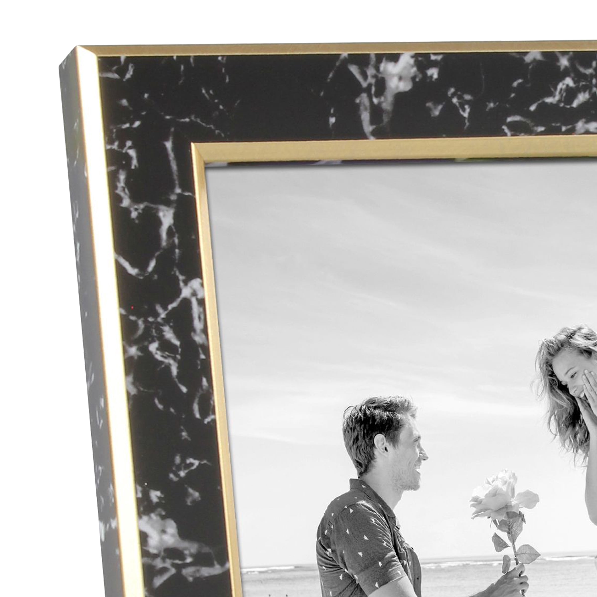 Better Homes & Gardens 5 x 7 Rectangle Plastic Picture Frame, Black