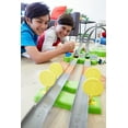 thumbnail image 2 of Hot Wheels Mario Kart Coffret Piste Circuit Mario, 2 of 9
