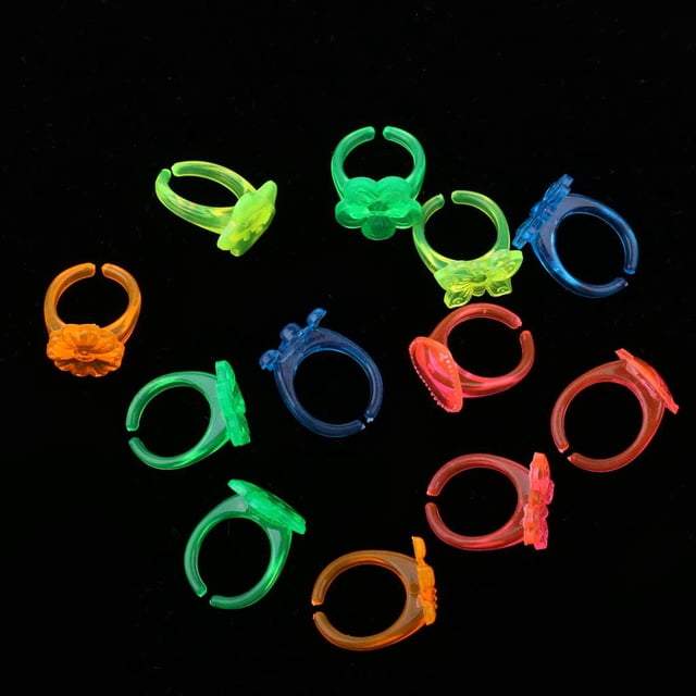 12 Piezas de Anillos de Plástico para Niños Mezclados, Joyería, Juguetes para Juegos de Simulación Colcomx Juguete de la joyería de los niños