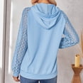 thumbnail image 4 of Sudaderas con capucha informales para mujer, Tops de encaje de ganchillo, sudaderas con cordón de manga larga y bolsillo para otoño invierno, azul XL, 4 of 6