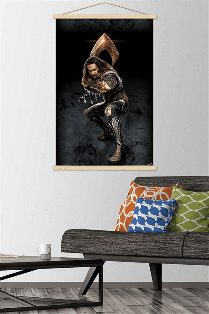 DC Comics Movie - Justice League - Aquaman Wall Poster with Wooden Magnetic Frame, 22.375" x 34"
