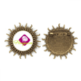 thumbnail image 1 of Pin de gancho de metal vintage Unbranded La Rosa del amor 4.5 cm M, 1 of 3
