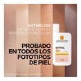 thumbnail image 3 of Protector Solar Facial La Roche-Posay Anthelios UVMUNE Fluido Invisible Con Color para Todo Tipo de Piel FPS50+ 50ml, 3 of 5