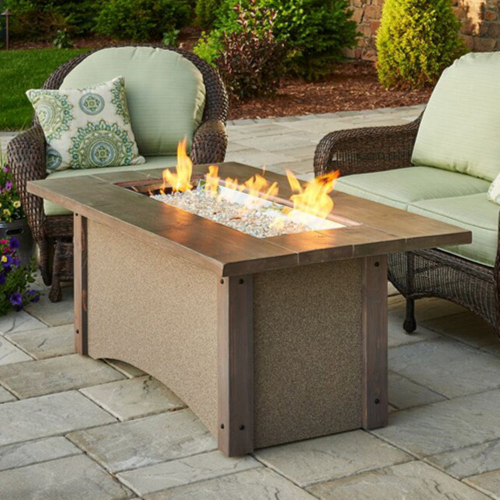 Outdoor GreatRoom Pine Ridge Rectangular Fire Pit Table with Free