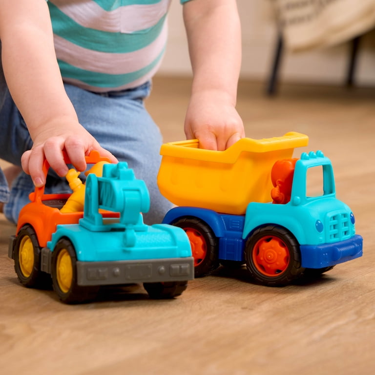 Battat Tough Truckies Construction Set with Tow & Dump Truck photo 5